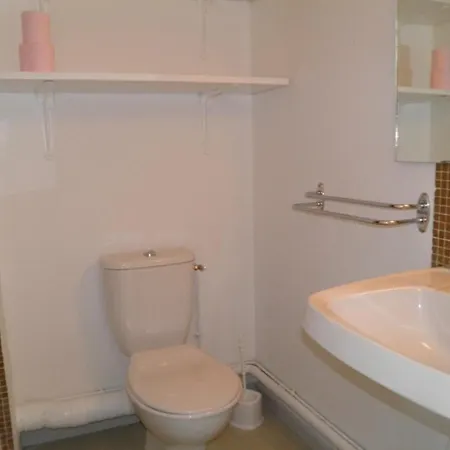 Appartamento Studio Sète, 1 Pièce, 4 Personnes - Fr-1-338-151 *